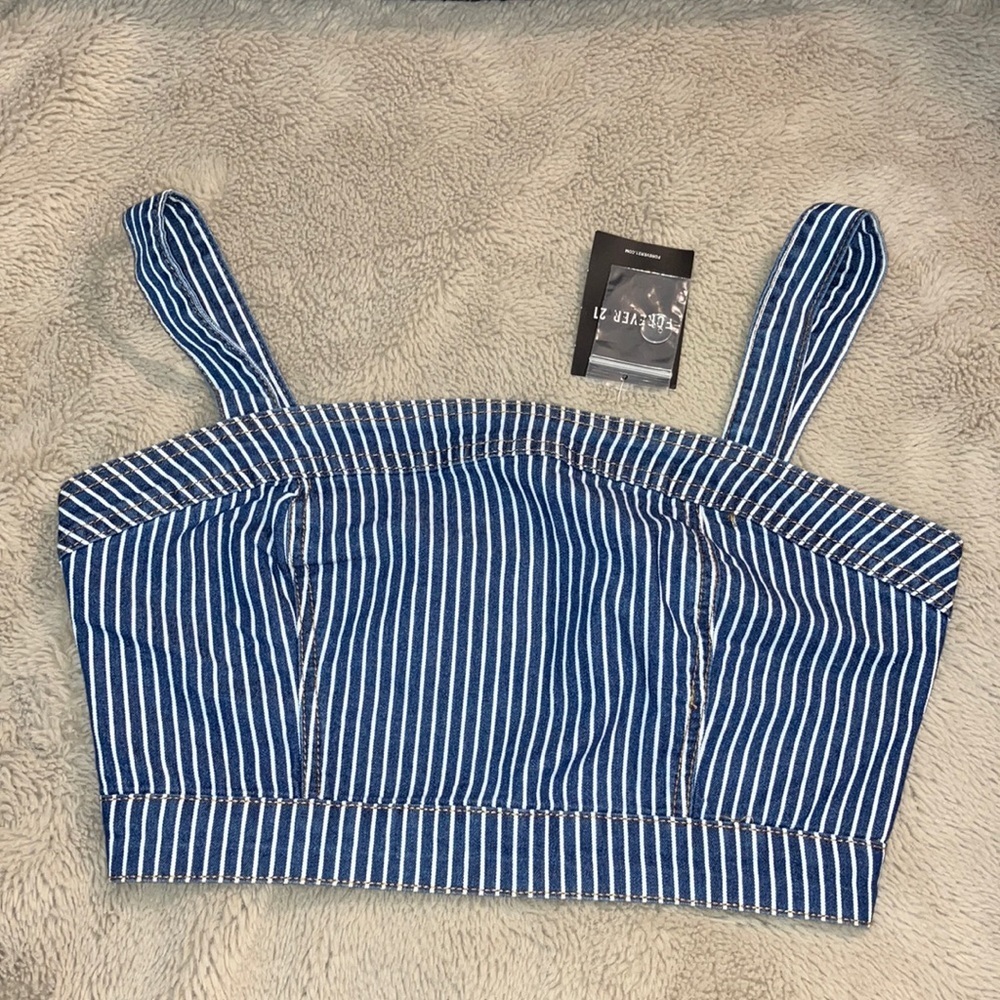 🔹4 for $30 NWT Forever 21 Denim Cropped Top, Small